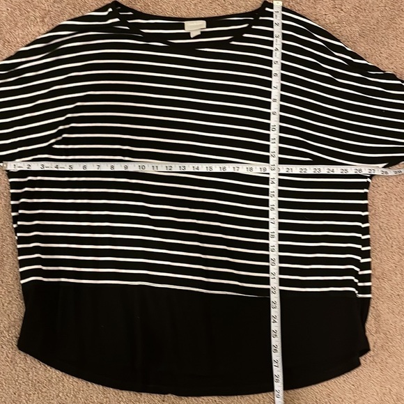 Women’s Zim & Zoe Black/White Striped Shirt Size 22/24 - Picture 6 of 8